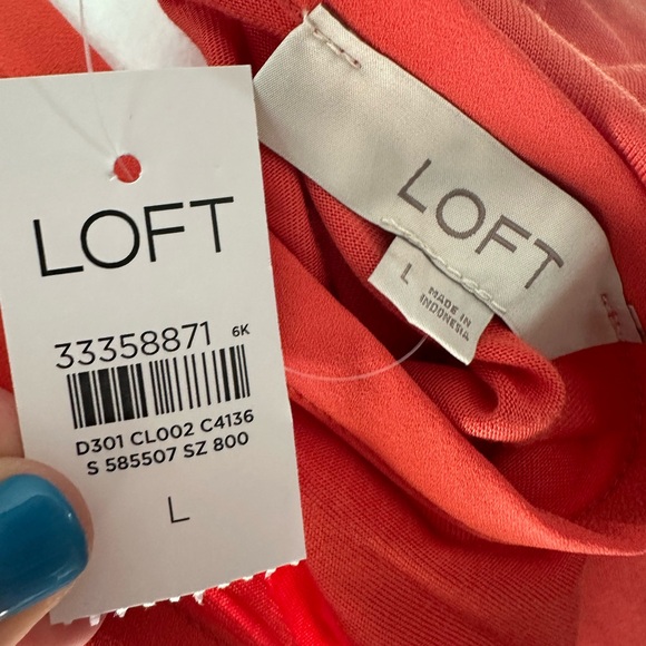 LOFT Coral Sleeveless Top - Picture 3 of 4